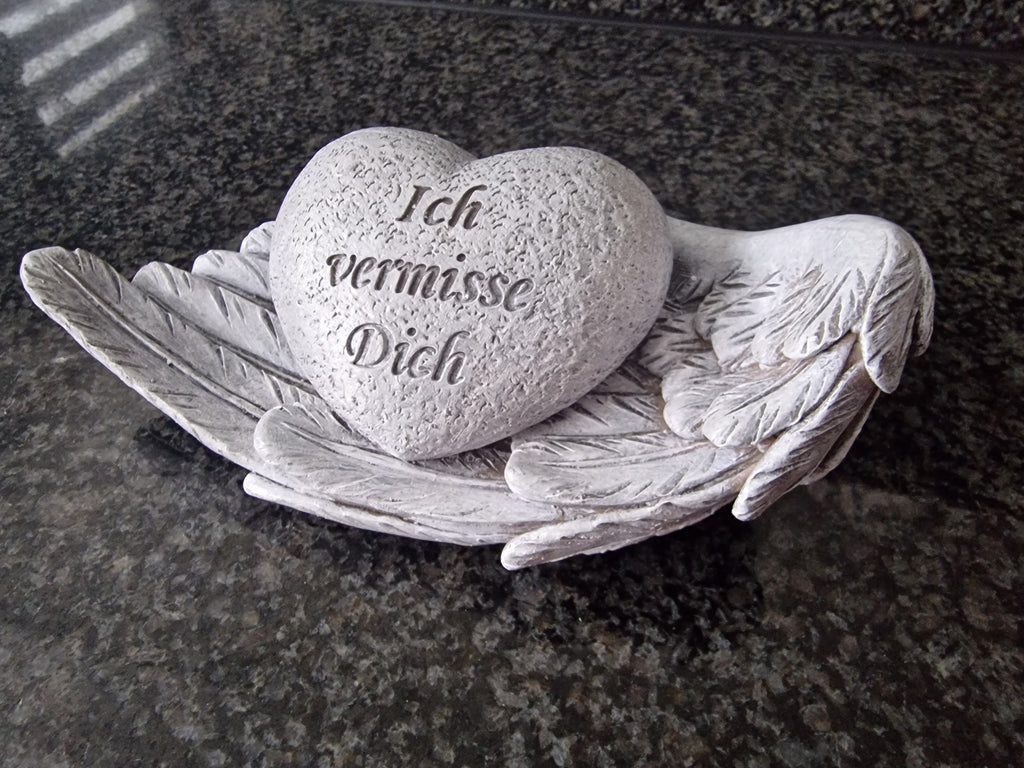 Grabschmuck Grabherz "Ich vermisse Dich" liegend auf Flügel