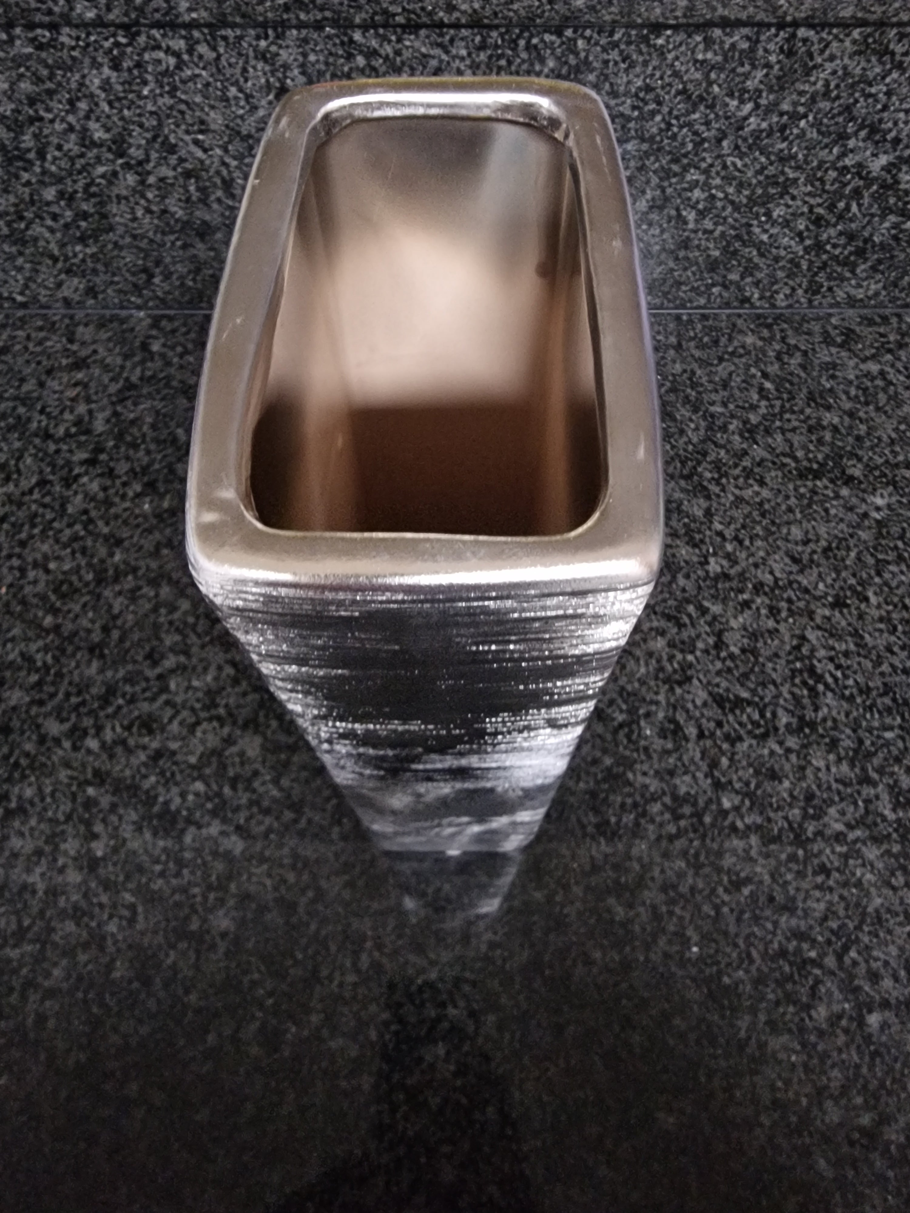 Exklusive Hochwertige Vase eckig "silber/anthrazit" h=29,5cm b=12cm